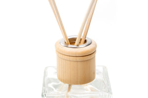 Raumduft Zirbe mit Holzstäbchen